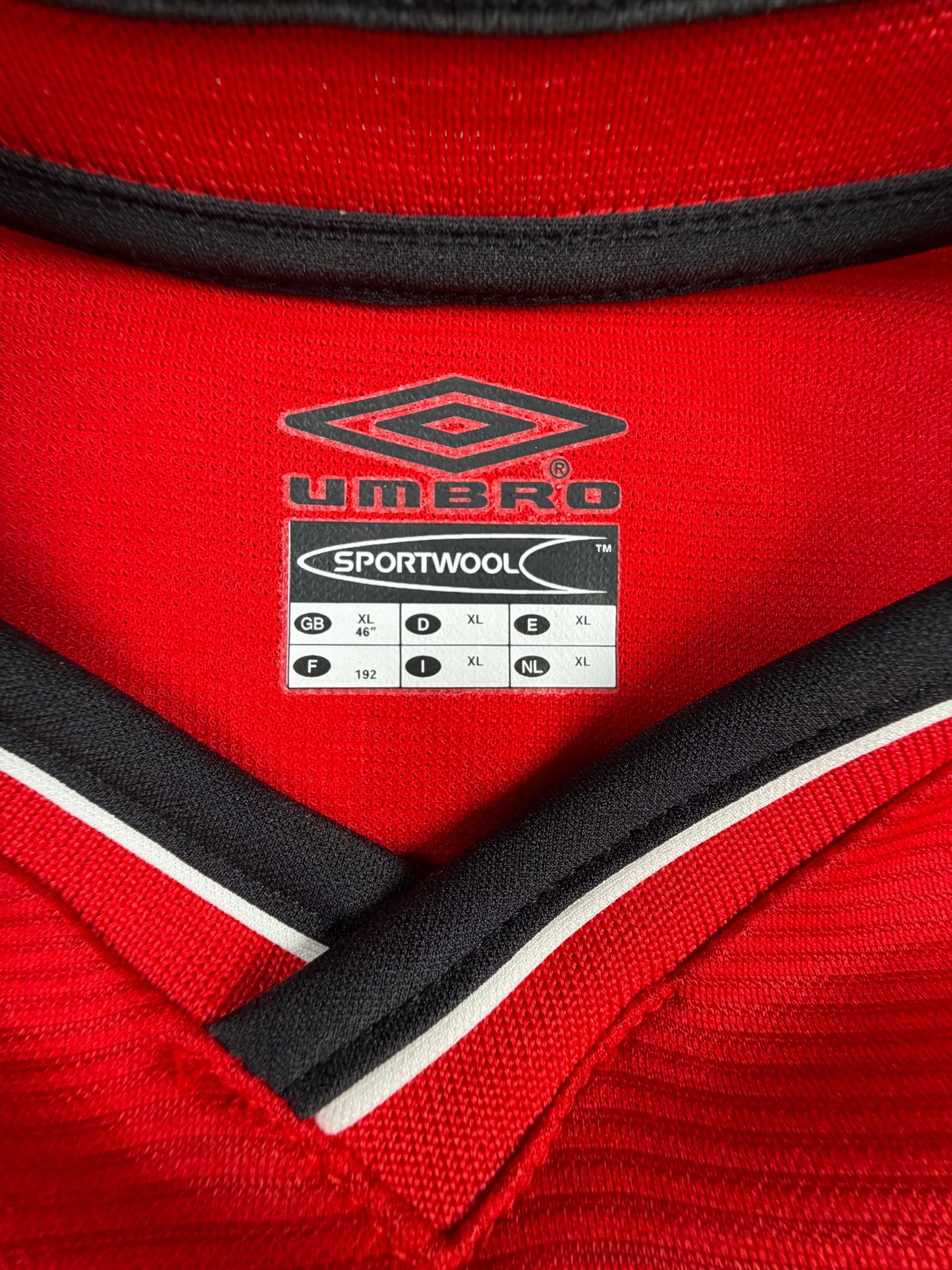 manchester united 00/01 mun trikot (xl) "7 beckham" umbro