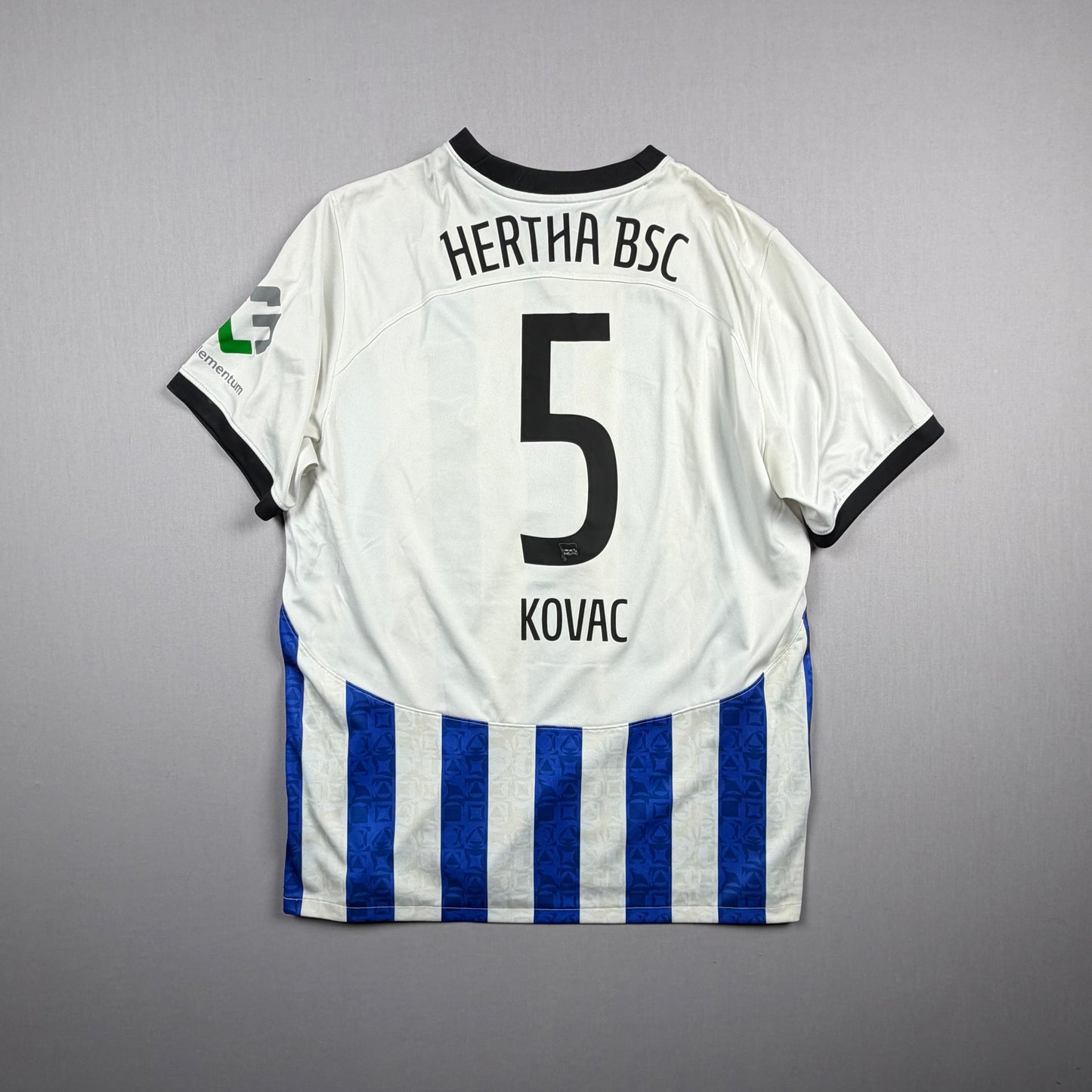 hertha bsc berlin 22/23 trikot (xl) "5 kovac" nike