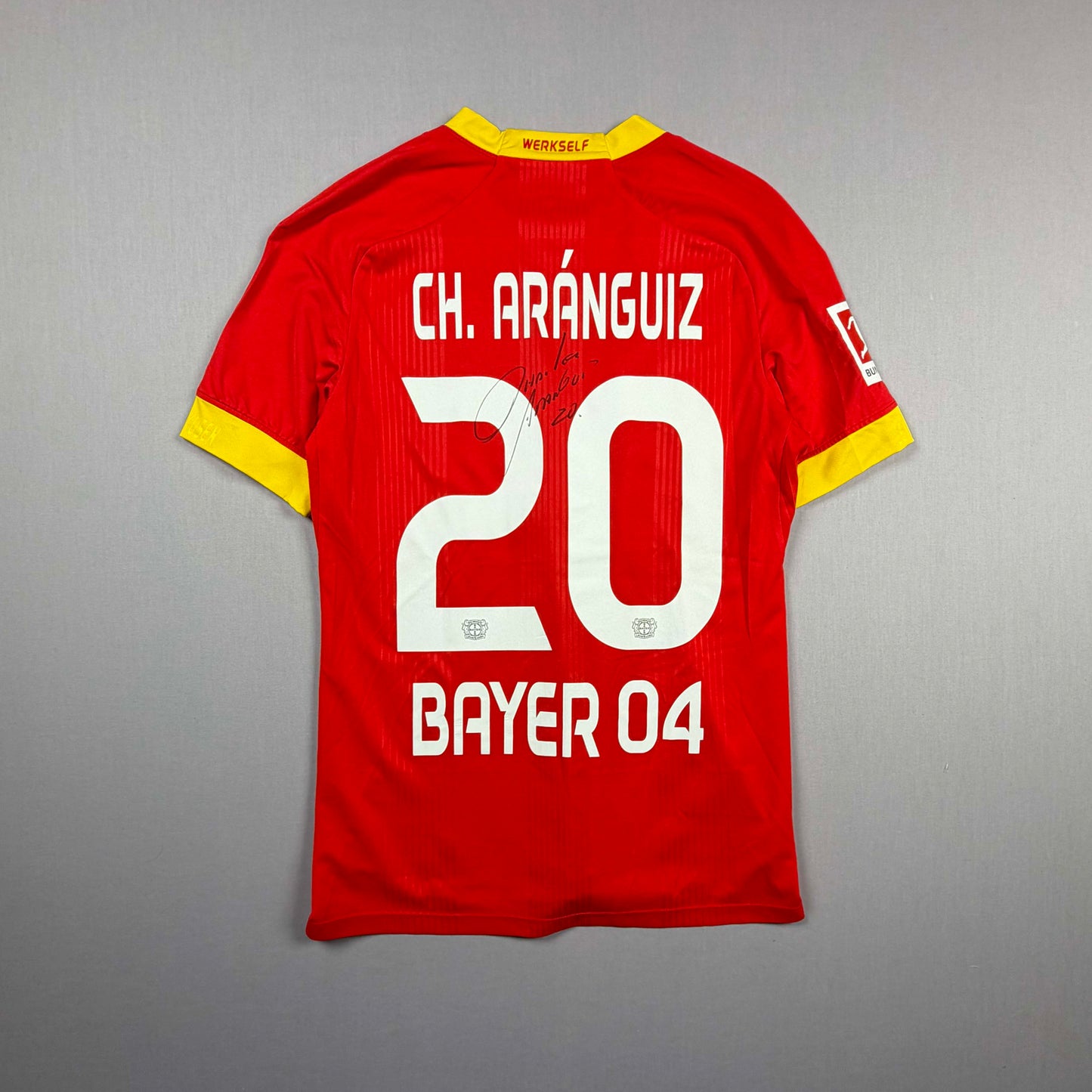 bayer leverkusen 20/21 b04 trikot (m) "20 ch. aranguiz signed" jako